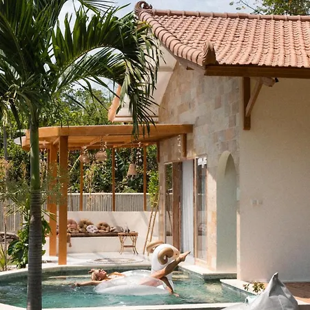 Ocean Eyes Villa Gili Islands Exterior photo